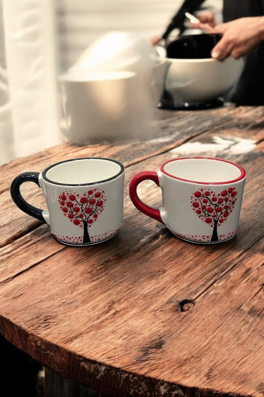 Juego de 2 Tazas de Cerámica Artesanal con Diseño de Árbol y Corazón en Relieve