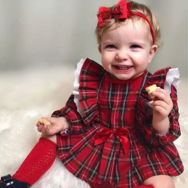 Traje Infantil Cuadros Rojos con Moño y Encaje