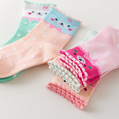 Calcetines de Algodón para Niñas con Lunares y Diseño Cartoon Adorable - Image 4