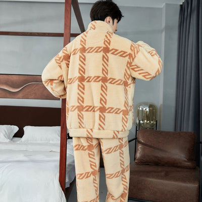 Pijama Invierno para Hombre con Cierre de Cremallera Acolchado - Image 9