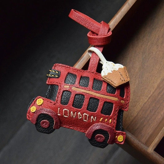 Adornos Artesanales para Bolsos de Diseño