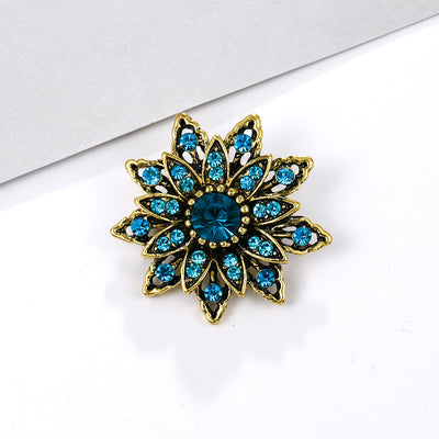Broche de Aleación con Cristales de Fantasía Pequeño - Image 24