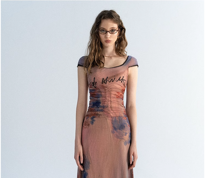 Vestido Estampado con Pintura al Óleo de Tonos Suavizados - Image 11