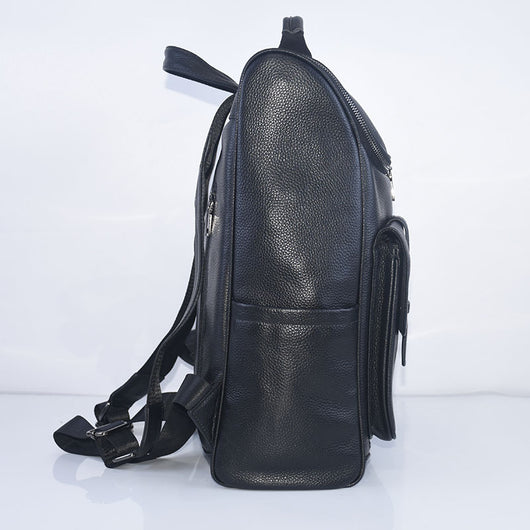 Mochila de Viaje de Cuero Genuino Gran Capacidad Versátil y Duradera - Image 7