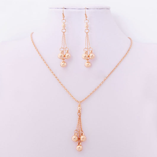 Conjunto de Aretes y Collar de Joyería Elegante - Image 9