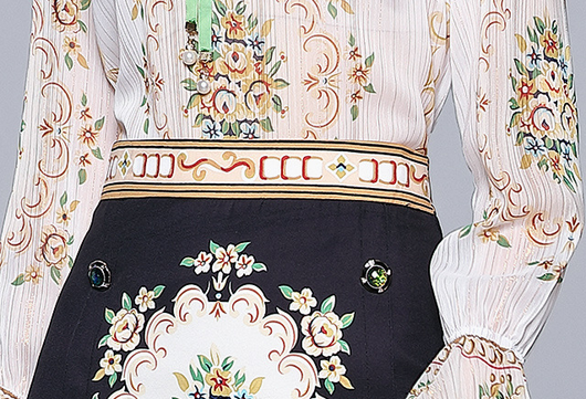 Conjunto de Dos Piezas: Blusa de Gasa con Cuello Mao y Estampado de Moño + Falda - Image 13