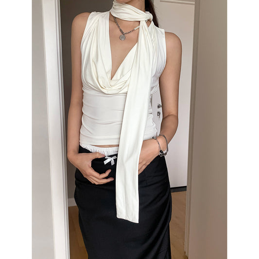 Blusa Halter Escotada con Tirantes Finos - Chaleco Veraniego Elegante - Image 2