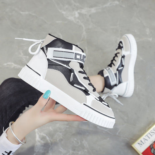 Zapatillas Escolares Versátiles para Niña con Suela Blanca - Image 13