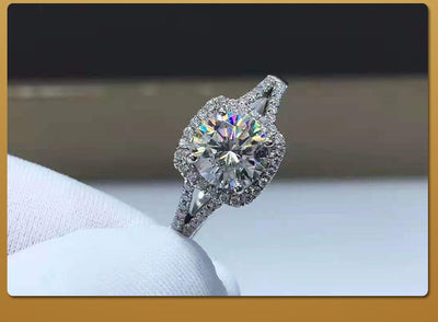 Anillo de Moissanita D Color con Doble Fila de Engastes Cuadrados para Mujer - Image 4