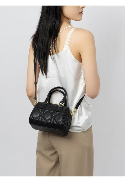 Bolso Mensajero Boston de Cuero Genuino con Diseño Rombo - Image 16