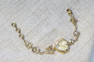 Reloj Pulsera Retro en Forma de Corazón con Diseño de Lazo Dorado y Flores - Image 12