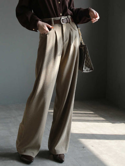 Pantalón Ancho de Cintura Alta en Pana Drapeado Versátil - Image 11