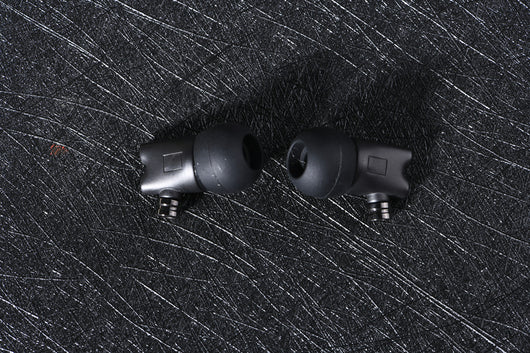Auriculares In-Ear IE800s con Bajos Potentes - Plug DIY - Image 6