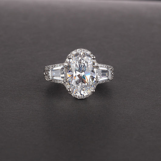 Anillo de Diamantes Simulados 8 Quilates Forma Gota Grupo 812