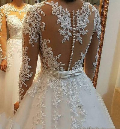 Vestido de Novia con Mangas Largas de Encaje Desmontable Estilo Europeo - Image 4