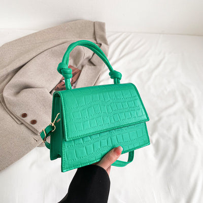 Bolso Axilar Minimalista para Mujer - Diseño Exclusivo y Funcional - Image 10