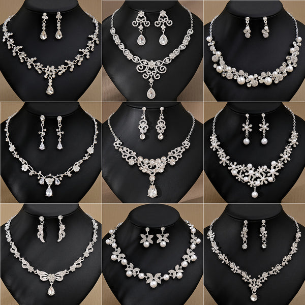 Conjunto de Aretes y Collar con Perlas y Cristales para Mujer