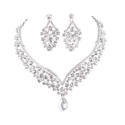Juego de Corona Nupcial Barroca con Collar y Aretes - Image 4