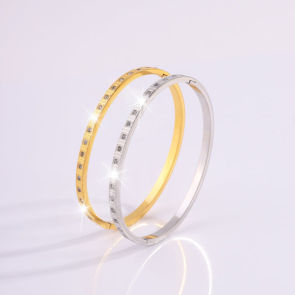 Pulsera de Diamantes Cuadrados en Acero Inoxidable Europeo y Americano