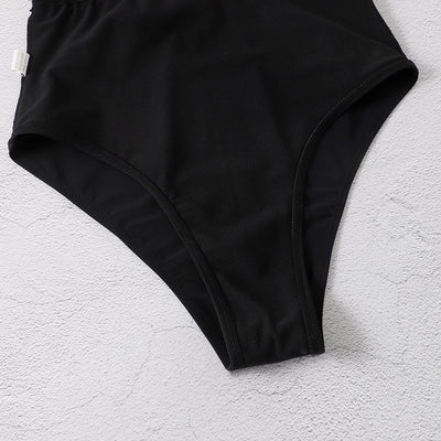 Traje de Baño Enterizo Negro Ajustado - Image 3