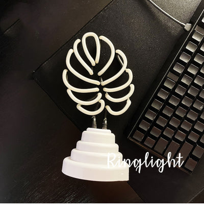 Lámpara de Escritorio Minimalista en Bambú - Image 3