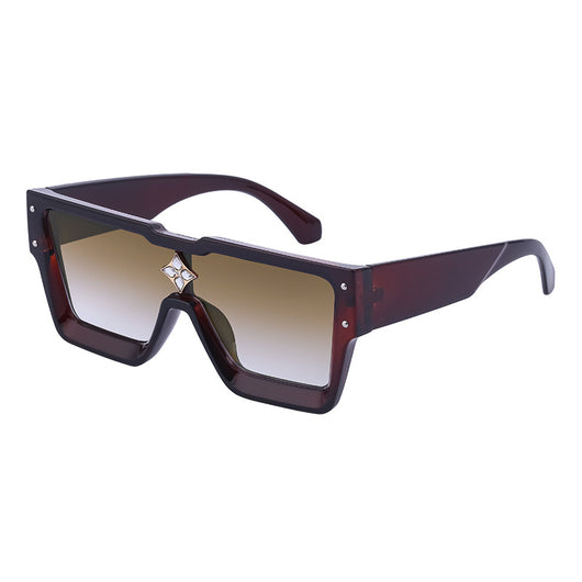 Black large frame square sunglasses with dark lenses and a gold star-shaped embellishment on the bridge. - Image 32