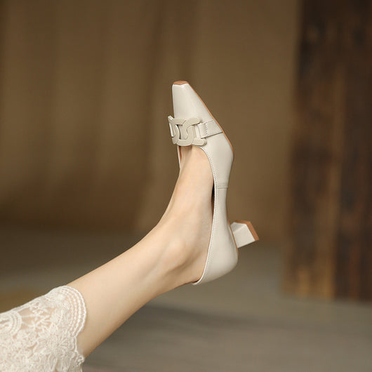 Zapatos de Cuero Estilo Francés Punta Cuadrada con Cadena para Mujer - Image 4