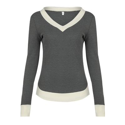 Camiseta Manga Larga Escote V Combinada - Comodidad y Estilo - Image 3