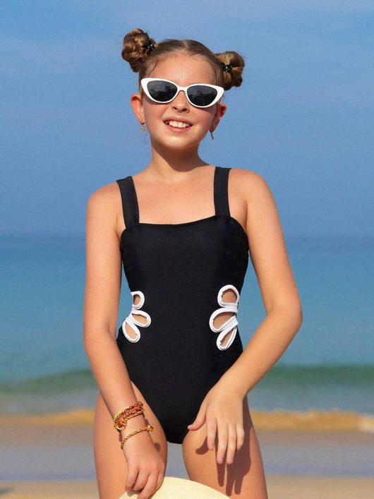 Traje de Baño Niña Enterizo con Detalles Calados - Image 10