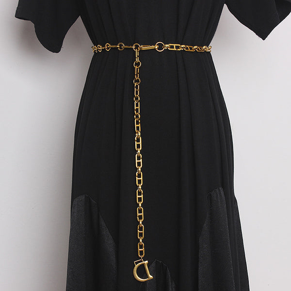 Traje Vestido Decorativo con Cinturón Metálico y Camisa Integrada