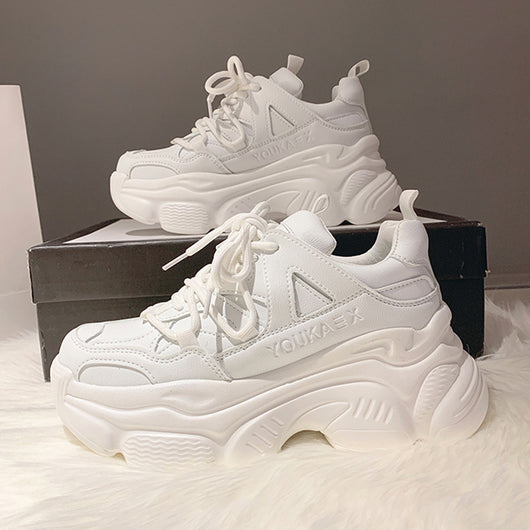 Zapatillas Plataforma Blancas con Tacón Alto - Sneakers Elegantes