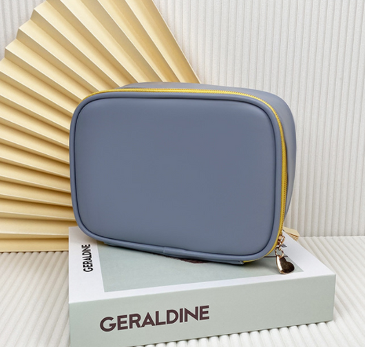 Bolsa Cosmética Impermeable Estilo Coreano - Image 9