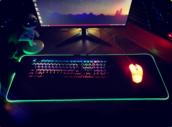 Mousepad RGB Luminoso con Iluminación LED