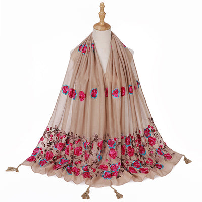 Chal de Viaje Elegante con Bordado Artesanal - Image 11