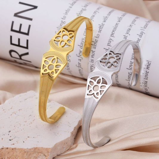 Pulsera de Acero Titanio con Patrón Hueco Estilo Chino de Aspecto Noble - Image 2