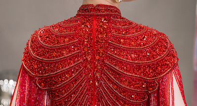 Vestido de Gala Presidencial con Detalle de Cola - Image 12