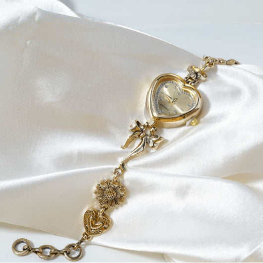 Reloj Pulsera Retro en Forma de Corazón con Diseño de Lazo Dorado y Flores - Image 5