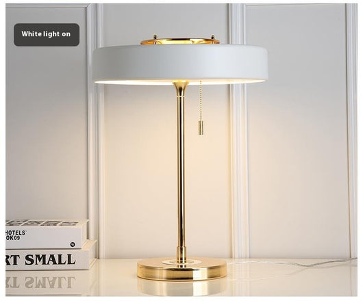 Lámpara de Mesa Minimalista Luxury - Diseño Moderno para tu Dormitorio - Image 10
