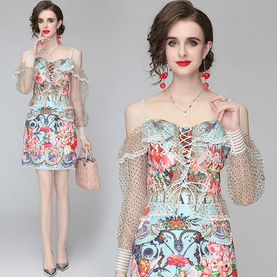 Conjunto Elegante de Dos Piezas: Top Strapless con Tirantes y Falda Corta - Image 2