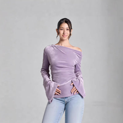 Blusa Entallada con Pliegues y Mangas Acampanadas - Image 9
