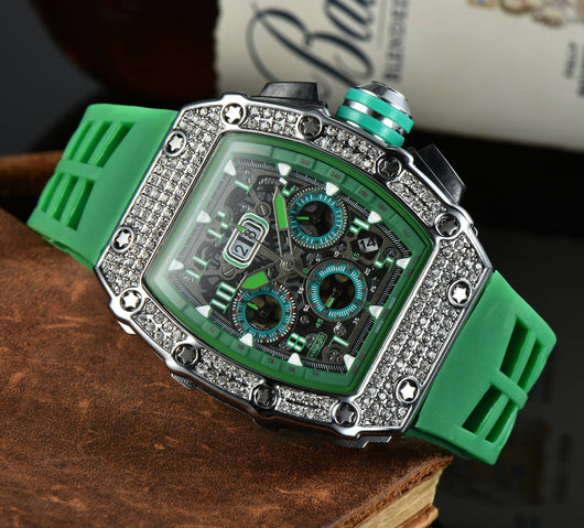 Reloj de Lujo para Hombre con Diseño Calavera y Cristales Brillantes - Image 16