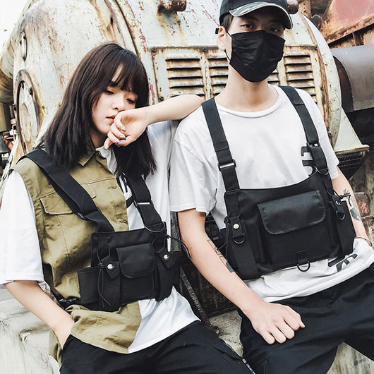 Riñonera Streetwear Chest Rig para Mujer Negro - Image 5