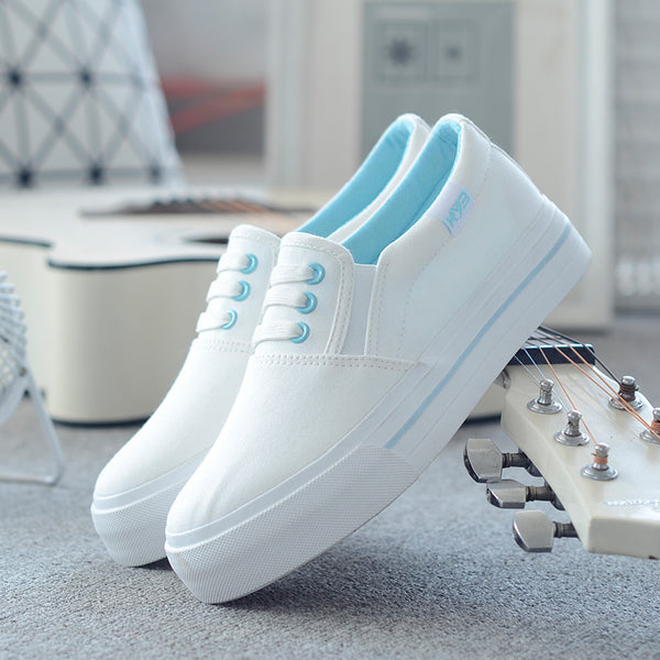 Zapatos Blancos Cómodos sin Cordones para Estudiantes - Diseño Minimalista - Image 4