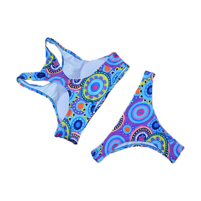 Bikini Brasileño Triángulo Cintura Baja Cuello Alto - Traje de Baño Moderno - Image 8