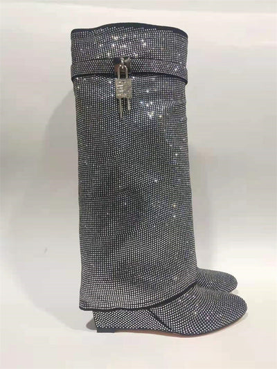 Botas Altas Hasta la Rodilla con Tacón Cuña Súper Alto y Hebilla Tiburón con Strass - Image 23