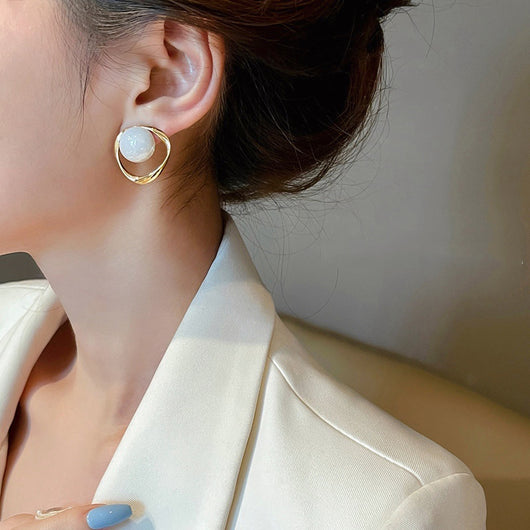 Aretes de Plata S925 con Perla y Cierre de Aguja para Mujer - Image 9