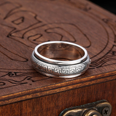 Anillo de Plata Tailandesa con Patrón Geométrico para Hombre - Image 8