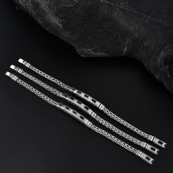 Pulsera de Plata Esterlina con Cuerda de Cáñamo y Circones Tejidos a Mano