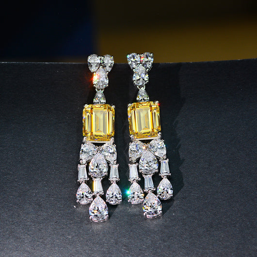 Aretes Geométricos Diamante Vintage para Mujer - Image 9