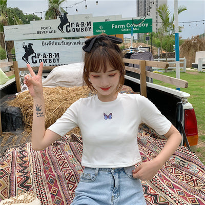 Crop Top Ajustado de Cintura Alta - Diseño Trendy y Moderno